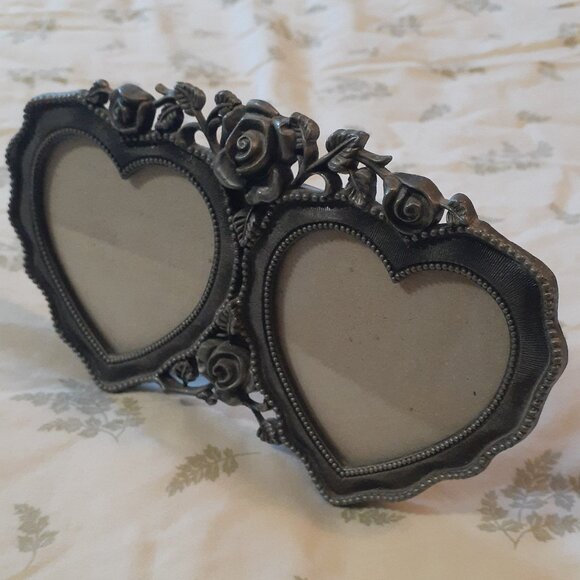 Romantic Victorian Style Picture Frame By RUSS - Picture 1 of 5